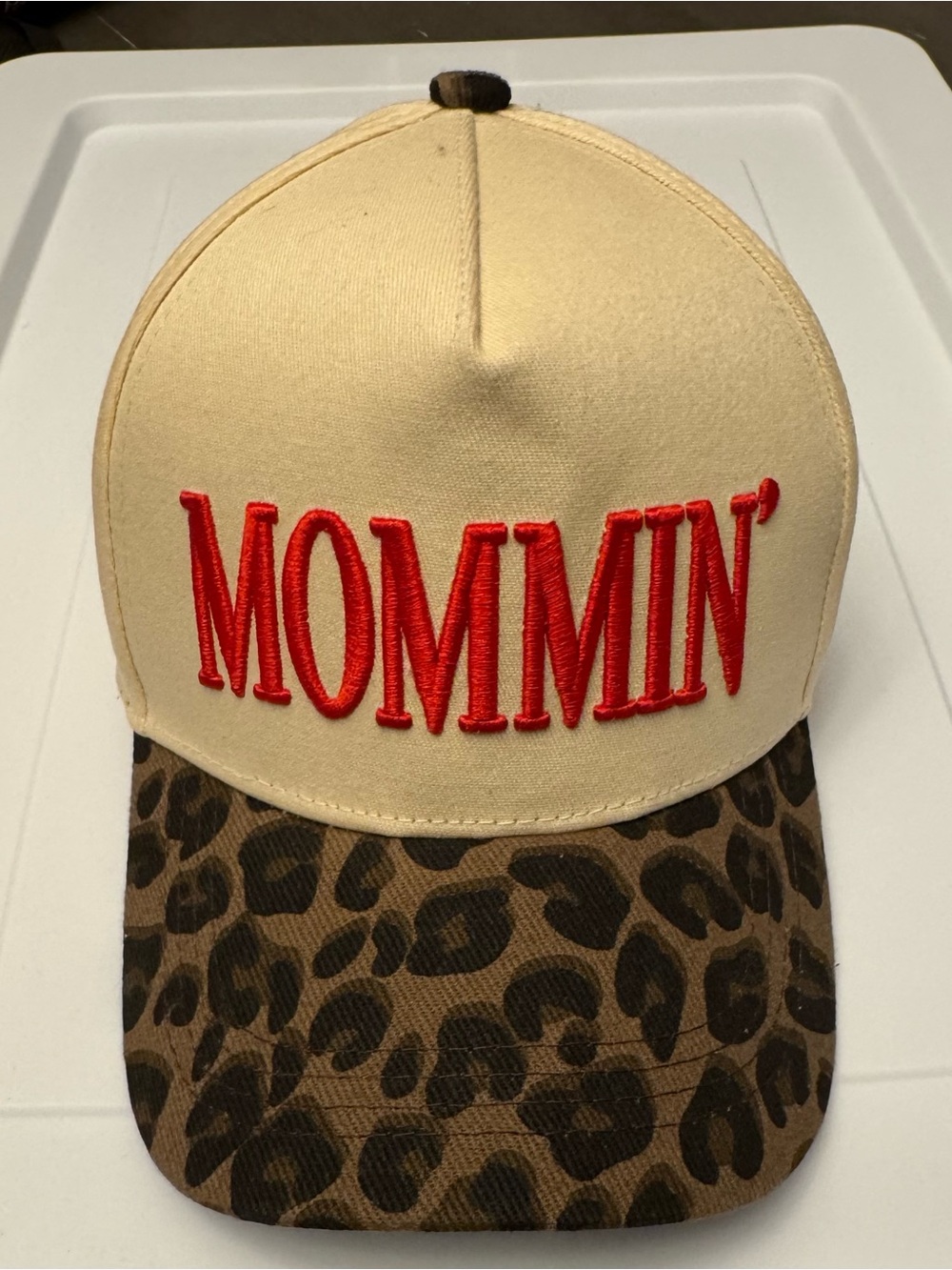 Beige 'MOMMIN'' Baseball Cap with Leopard Visor
